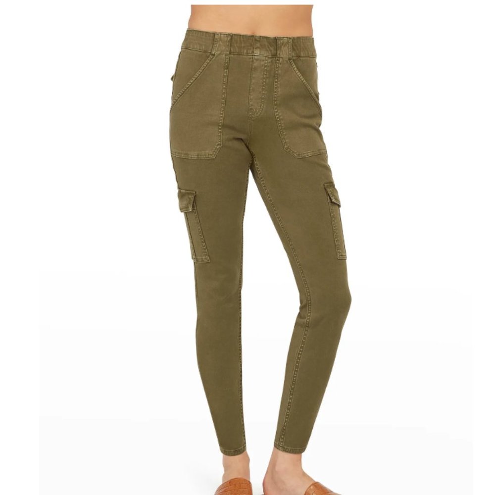 NWT $128 Spanx Stretch Twill Ankle Cargo Pants in Darkened Olive - size XS!